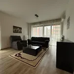 Flightdeck Apartment *
