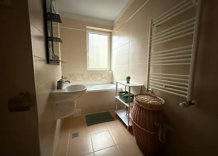 Flightdeck Apartment *